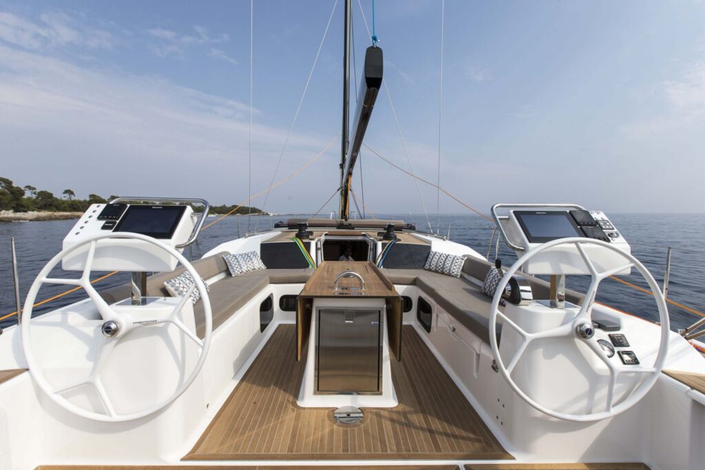 New – Dufour Exclusive 56